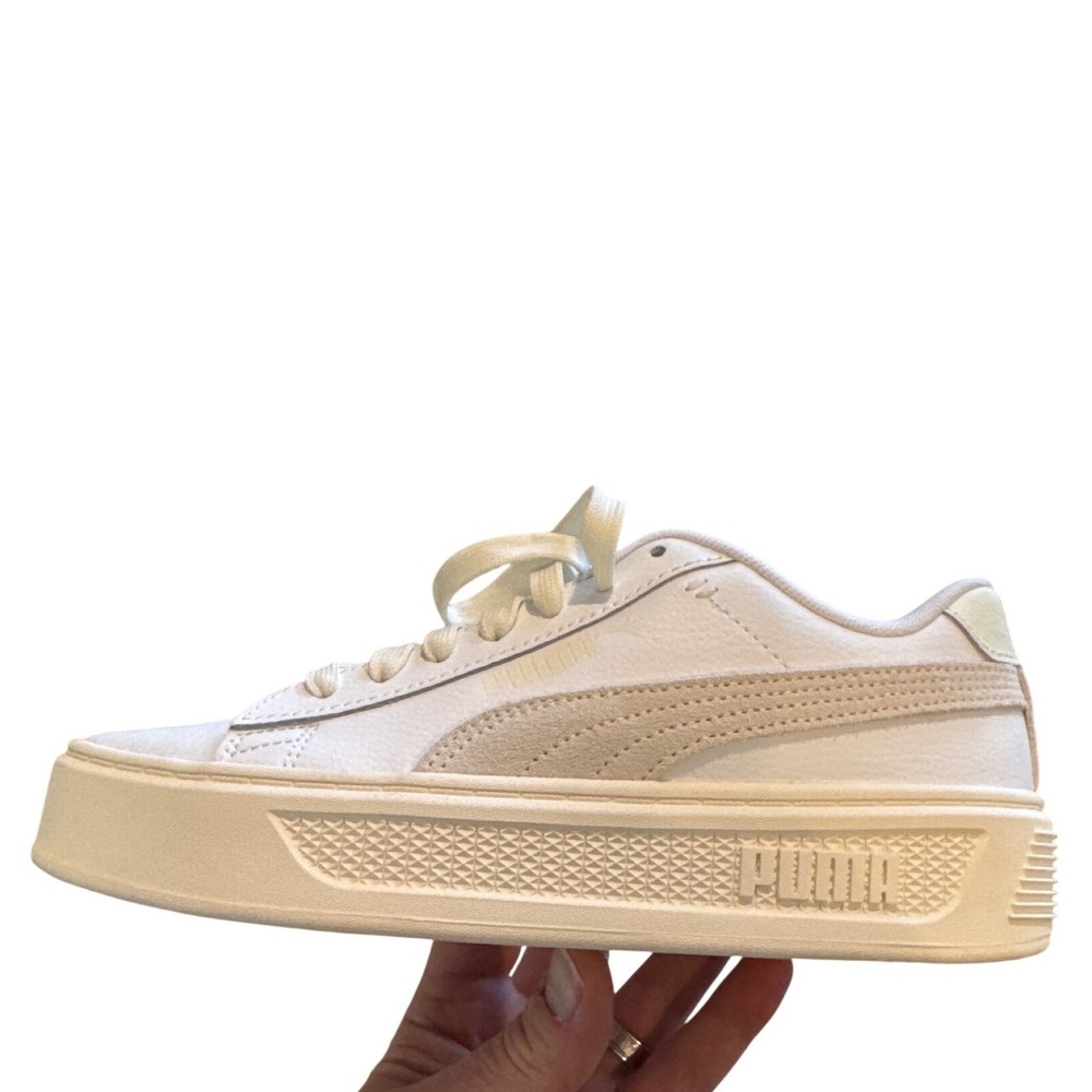 Puma Smash Platform Sneakers White Beige Women's Size 7 Low Top Lace‎ Up